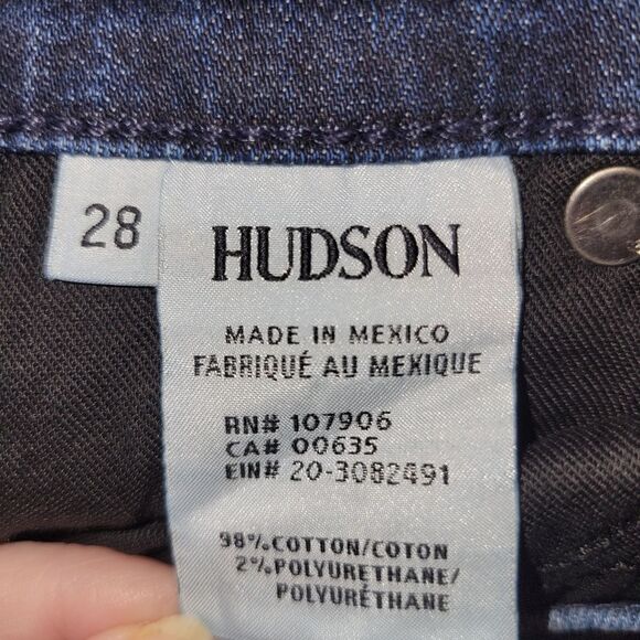 HUDSON JEANS SIZE 28 chewed hem. ^. - Picture 4 of 4